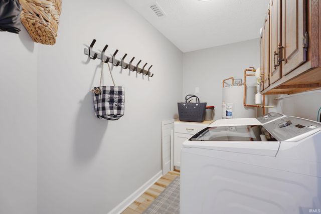 9653 S Harbour Pointe Drive, Bloomington, IN 47401