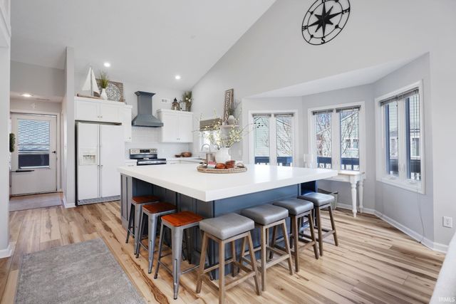 9653 S Harbour Pointe Drive, Bloomington, IN 47401