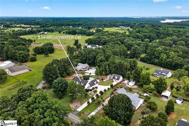 534 Broadwater Circle, Anderson, SC 29626