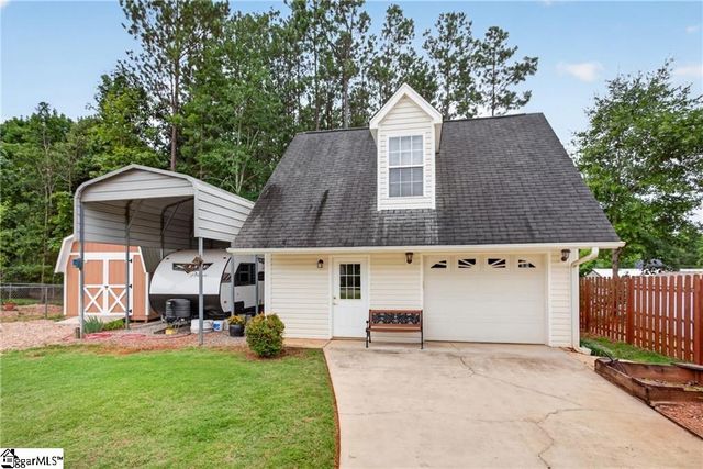534 Broadwater Circle, Anderson, SC 29626