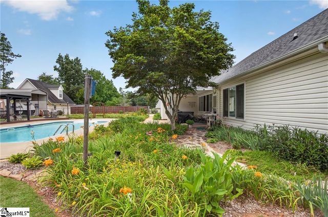 534 Broadwater Circle, Anderson, SC 29626