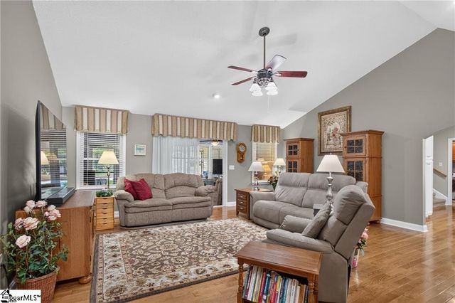534 Broadwater Circle, Anderson, SC 29626