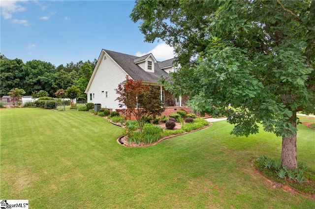534 Broadwater Circle, Anderson, SC 29626
