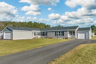 18B Wildflower Ln # 208-97-8, Plymouth, NH 03264