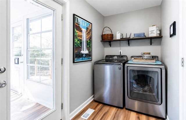 2306 SE 9th Street, Bentonville, AR 72712