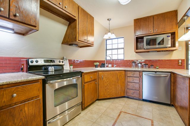 2618 Sleepy Hollow Road, San Angelo, TX 76904