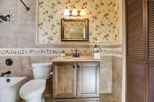 2618 Sleepy Hollow Road, San Angelo, TX 76904