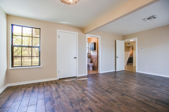 2618 Sleepy Hollow Road, San Angelo, TX 76904