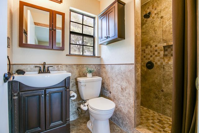 2618 Sleepy Hollow Road, San Angelo, TX 76904