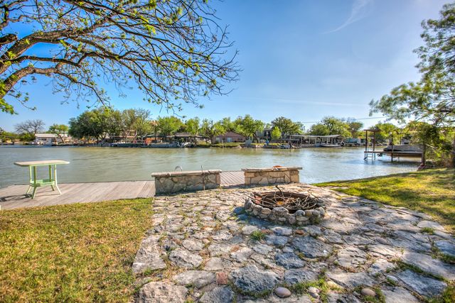 2618 Sleepy Hollow Road, San Angelo, TX 76904