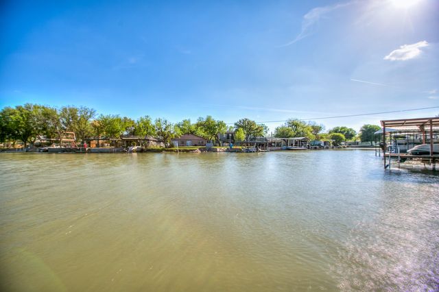 2618 Sleepy Hollow Road, San Angelo, TX 76904