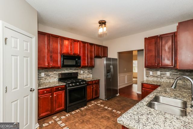 2722 Elkmont Ridge SW, Atlanta, GA 30331