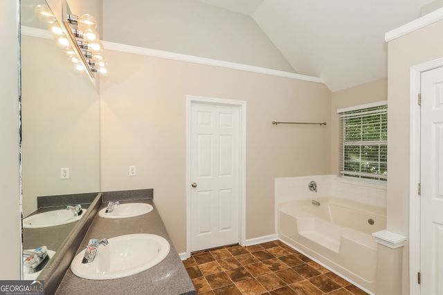 2722 Elkmont Ridge SW, Atlanta, GA 30331