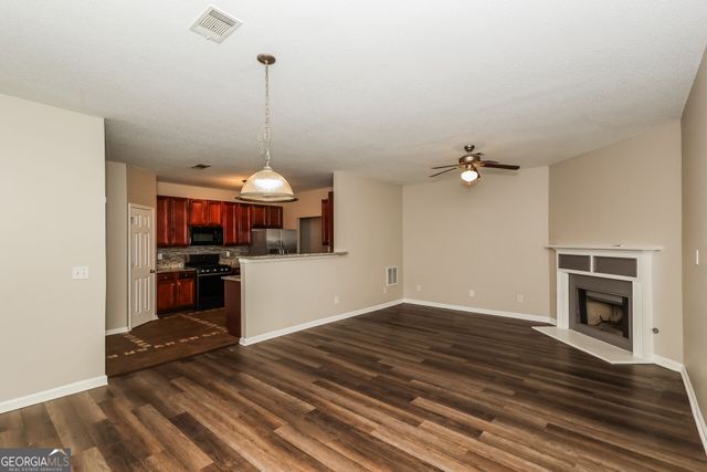2722 Elkmont Ridge SW, Atlanta, GA 30331