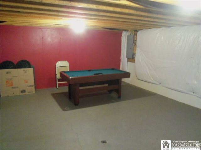 5 Pleasant Avenue, Pomfret, NY 14063