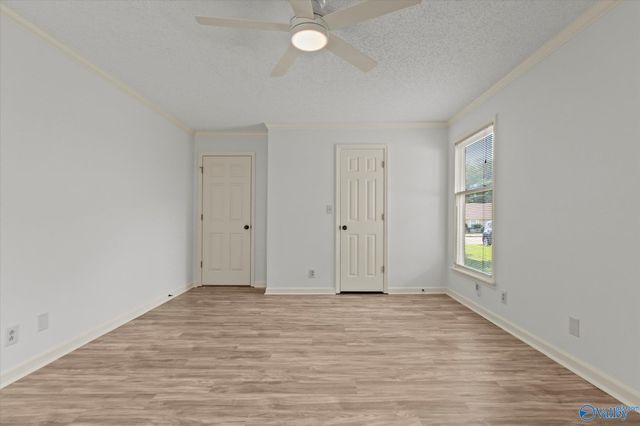 8459 Hogan Drive SE, Huntsville, AL 35802
