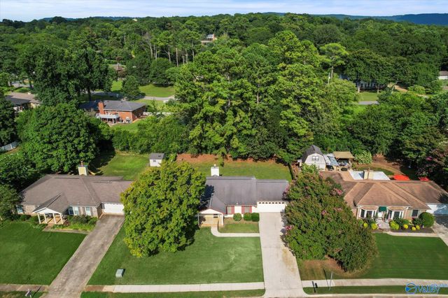 8459 Hogan Drive SE, Huntsville, AL 35802