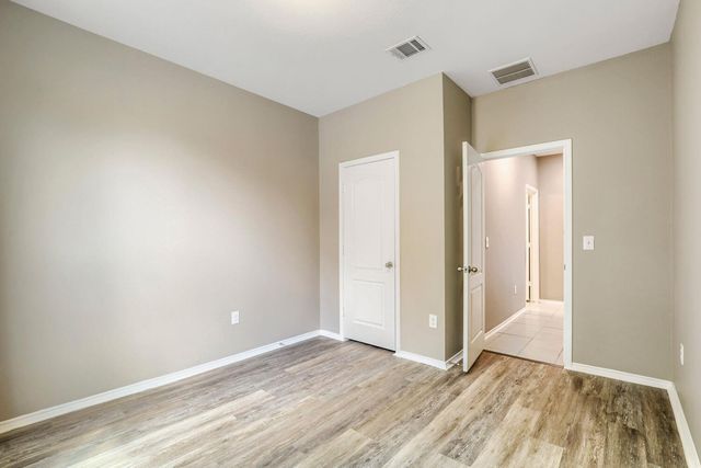 6808 Ondantra BND, Austin, TX 78744