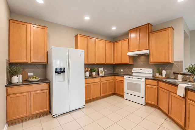 6808 Ondantra BND, Austin, TX 78744