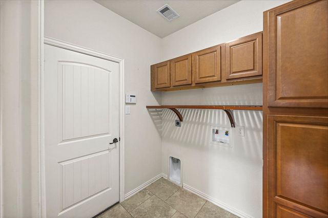 17206 Lowell Lake Lane, Humble, TX 77346