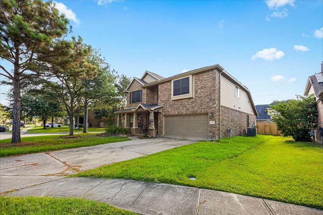 17206 Lowell Lake Lane, Humble, TX 77346