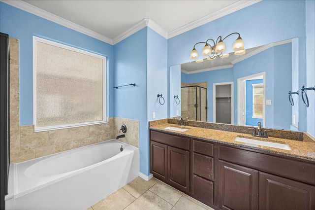 17206 Lowell Lake Lane, Humble, TX 77346