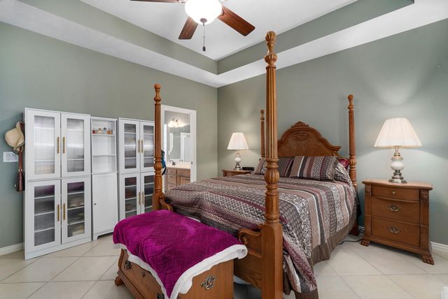 1113 S Carriage Avenue, Springfield, MO 65809