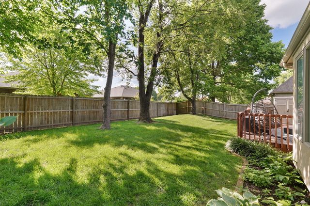 1113 S Carriage Avenue, Springfield, MO 65809