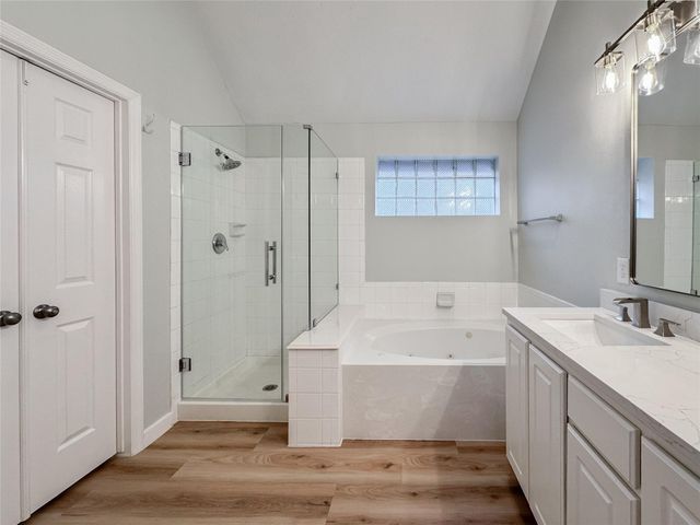 27 Auburn Path Drive, The Woodlands, TX 77382