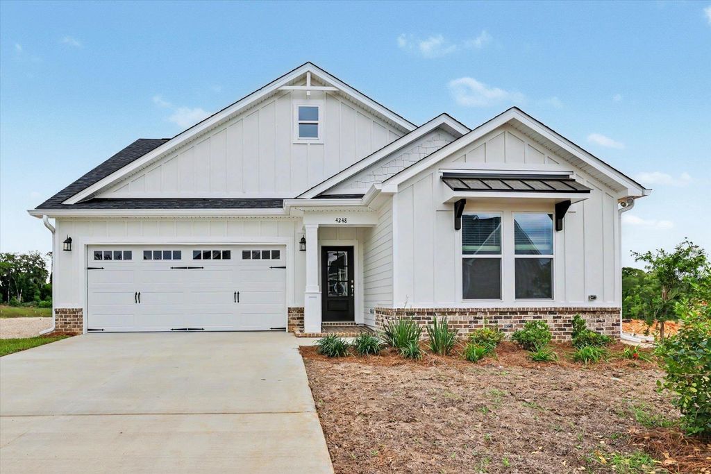 Image 5 of property listing at 4236 Landry Lane, Tallahassee, FL 32317