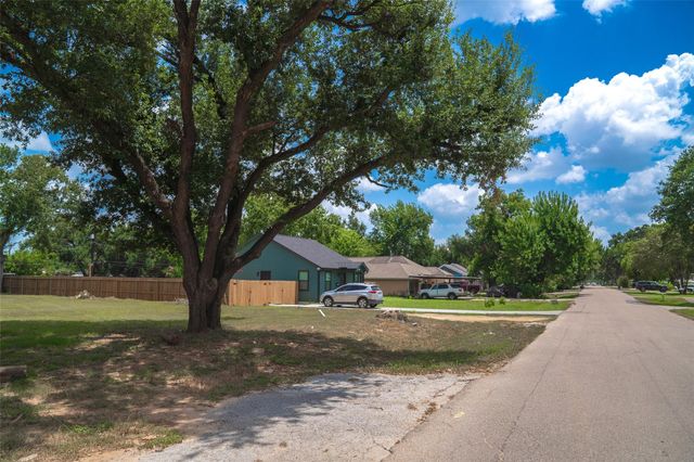 10525 Muscatine Street, Houston, TX 77029