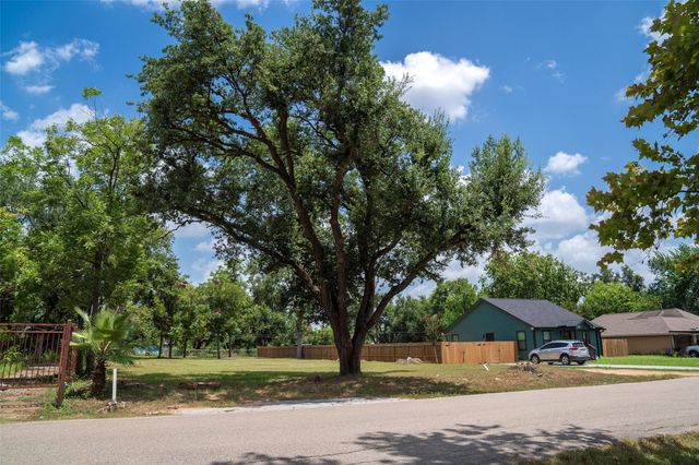 10525 Muscatine Street, Houston, TX 77029