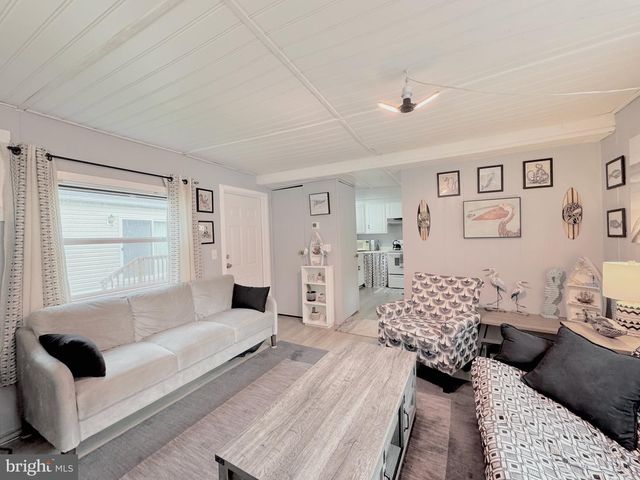 32000 JANICE RD #42942, Lewes, DE 19958