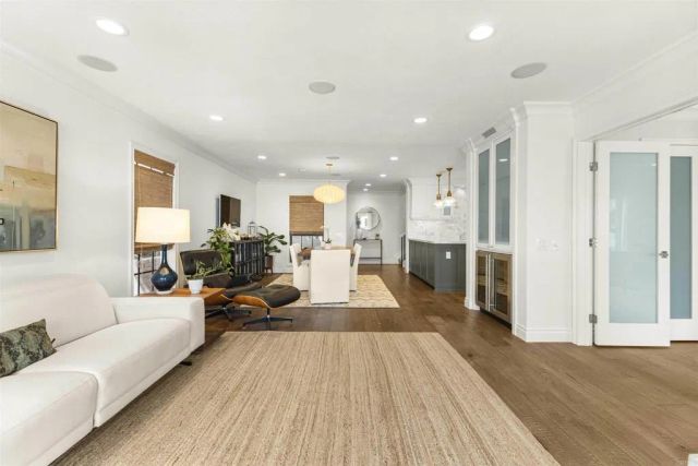 1022 Bayside 510, Newport Beach, CA 92660