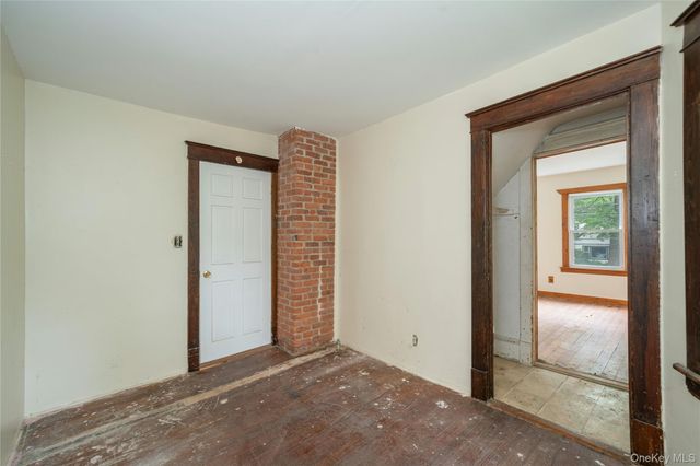91 Columbia Avenue, Hartsdale, NY 10530