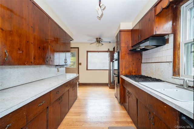 91 Columbia Avenue, Hartsdale, NY 10530