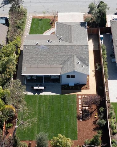 833 Hierra Court, Los Altos, CA 94024