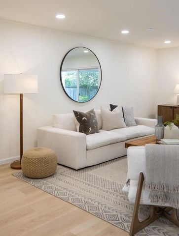 833 Hierra Court, Los Altos, CA 94024