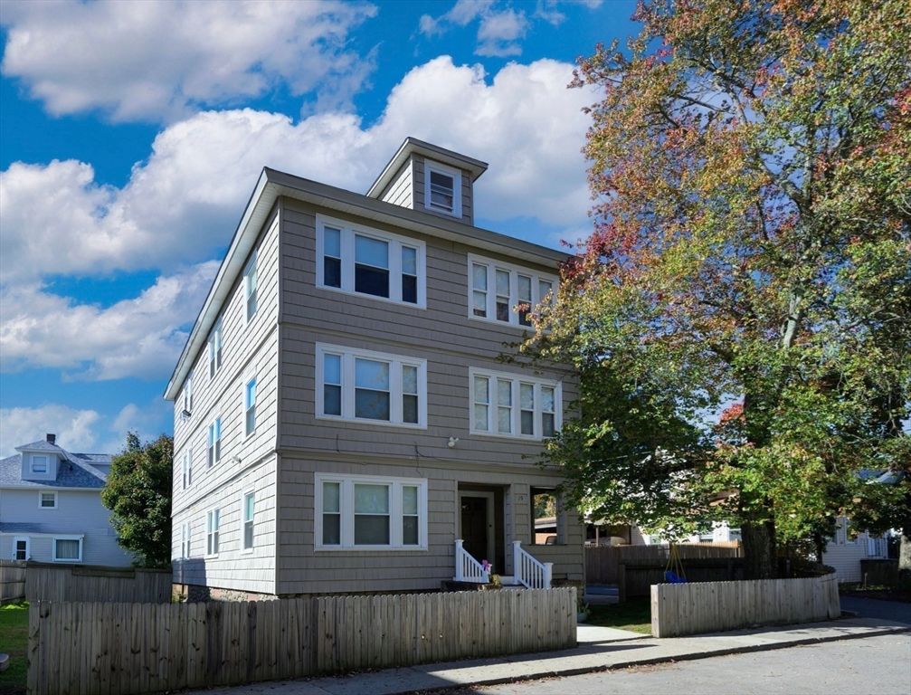 19 Oliver St 2, Milford, MA 01757