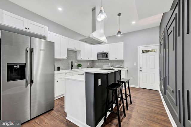 3031 OAKLEY AVE, Baltimore, MD 21215