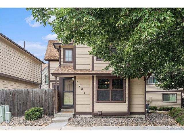 1701 S Pitkin St, Aurora, CO 80017