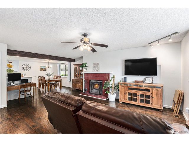 1701 S Pitkin St, Aurora, CO 80017