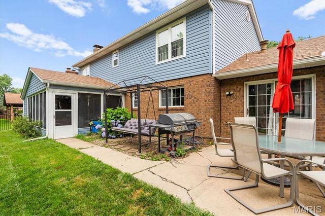 1013 N Smiley Street, O'fallon, IL 62269