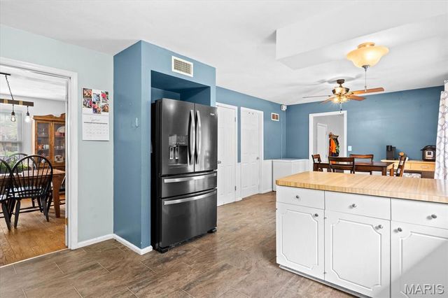 1013 N Smiley Street, O'fallon, IL 62269