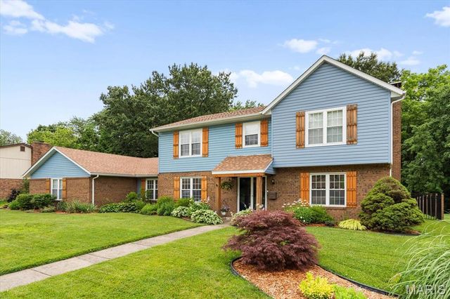 1013 N Smiley Street, O'fallon, IL 62269