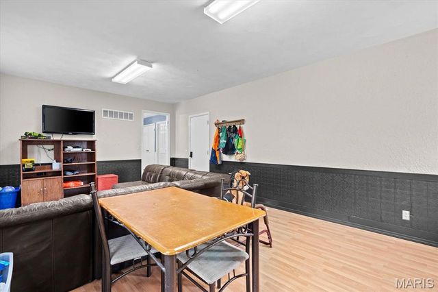 1013 N Smiley Street, O'fallon, IL 62269