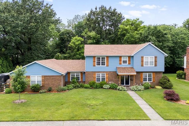 1013 N Smiley Street, O'fallon, IL 62269