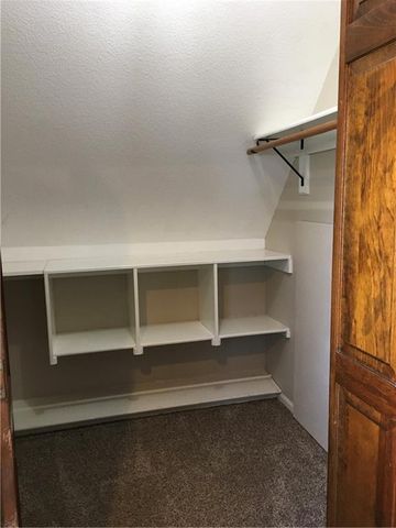 111 Southfork Road, Lansing, KS 66043