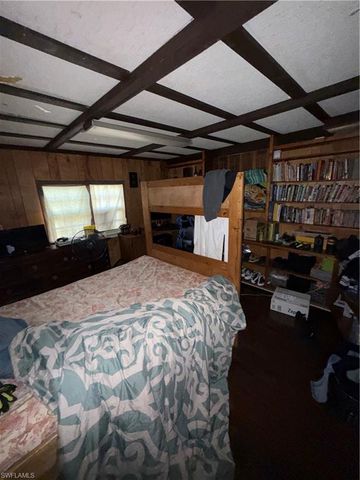 117 Robert AVE, Lehigh Acres, FL 33936