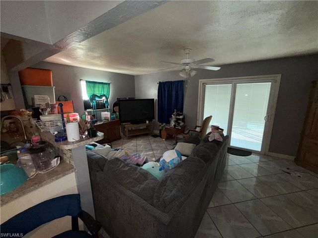 117 Robert AVE, Lehigh Acres, FL 33936